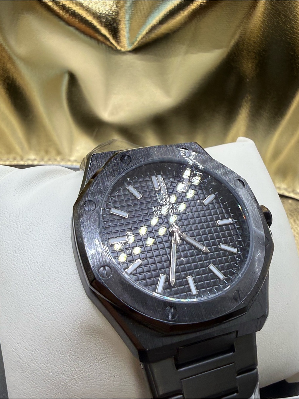 Men's Black Metal Bracelet Watch with Textured Dial